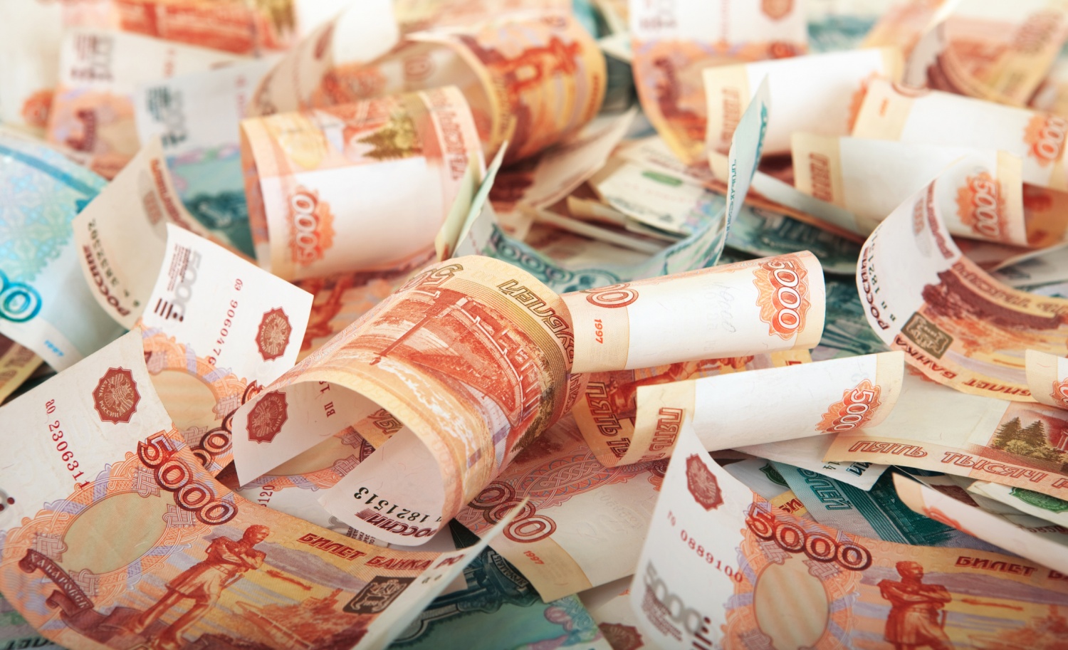 Жительница Барнаула потеряла 300 тысяч рублей при продаже дома Жительница Барнаула потеряла 300 тысяч рублей при продаже дома