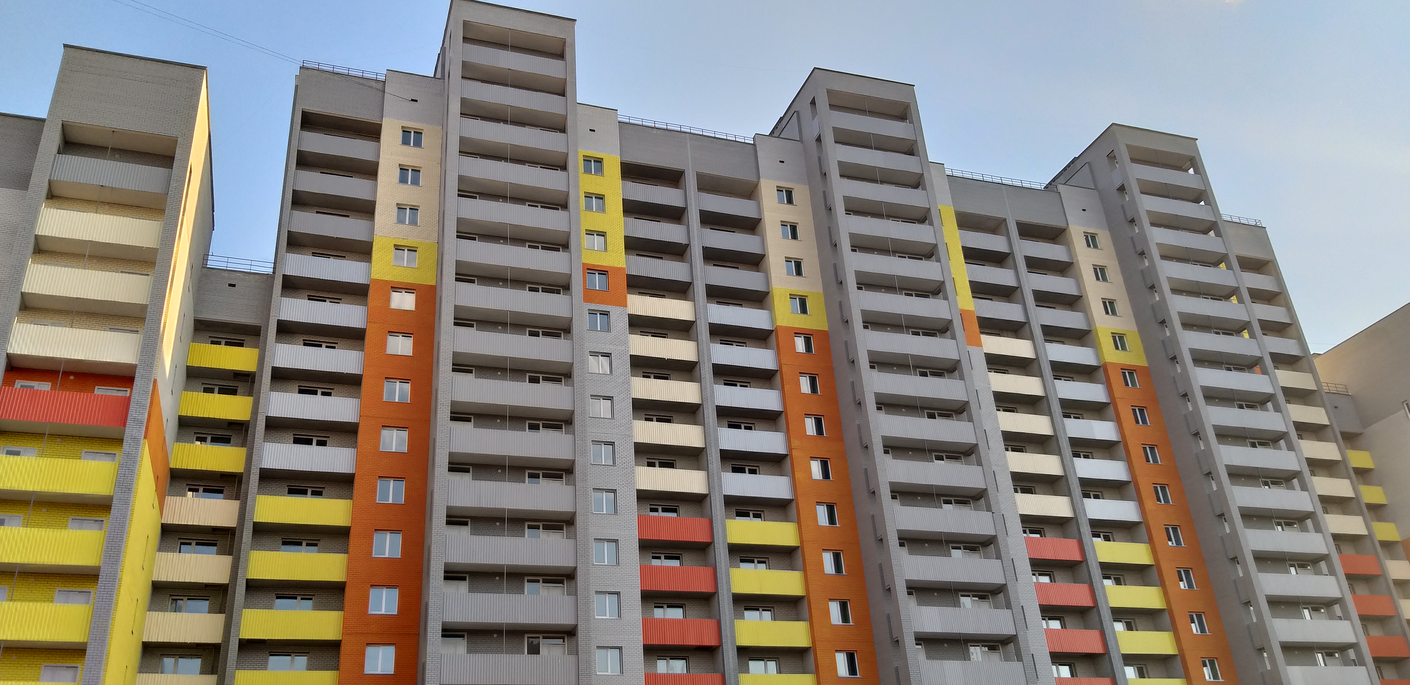 В Барнауле не могут сдать давно готовую новостройку В Барнауле не могут сдать давно готовую новостройку