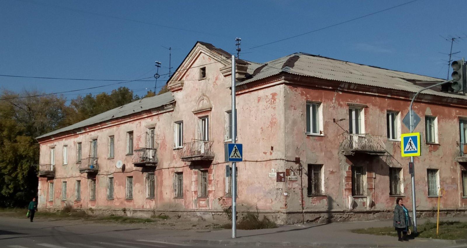 100-летние здания и реновация Потока: какие аварийные дома расселят в Барнауле 100-летние здания и реновация Потока: какие аварийные дома расселят в Барнауле