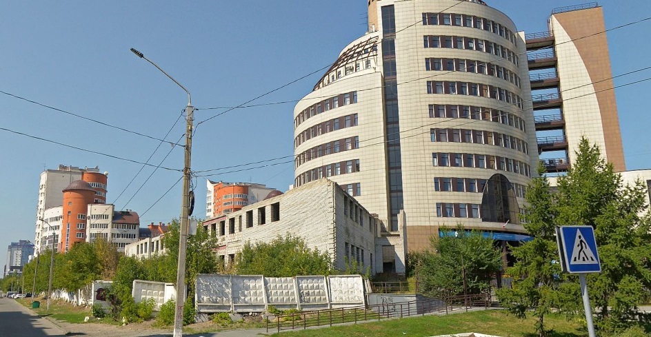 Вместо 13-летнего долгостроя у налоговой в Барнауле появится новое здание Вместо 13-летнего долгостроя у налоговой в Барнауле появится новое здание